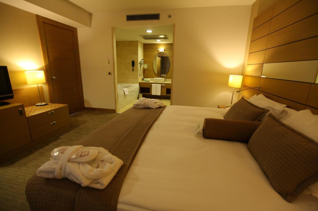 Cpankara Hotel Екстер'єр фото A room at the hotel